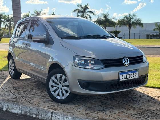 VOLKSWAGEN FOX 1.6 MI 8V FLEX 4P MANUAL